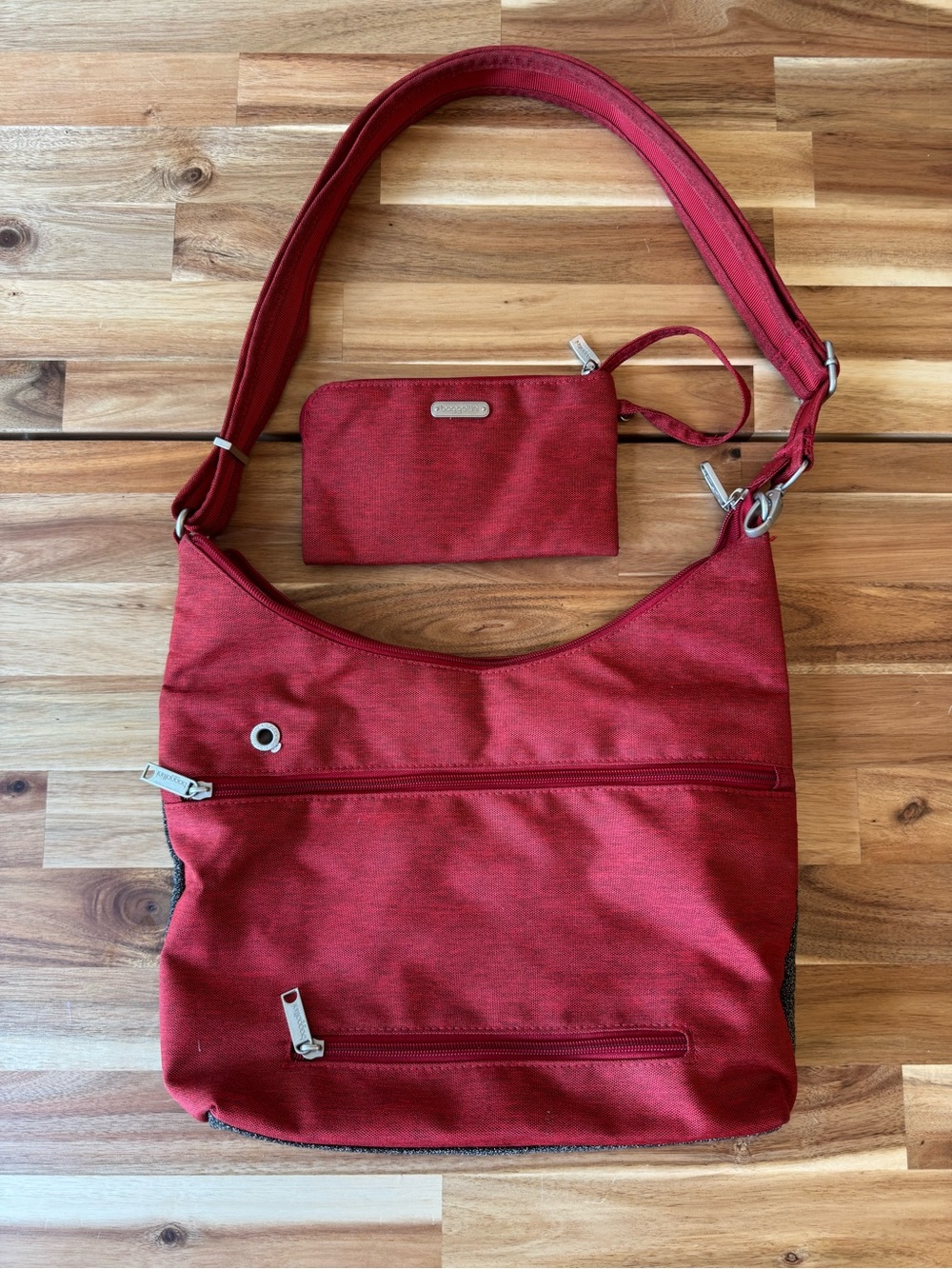Baggallini red crossbody with Wallet pouch travel shoulder hobo heathered maroon
